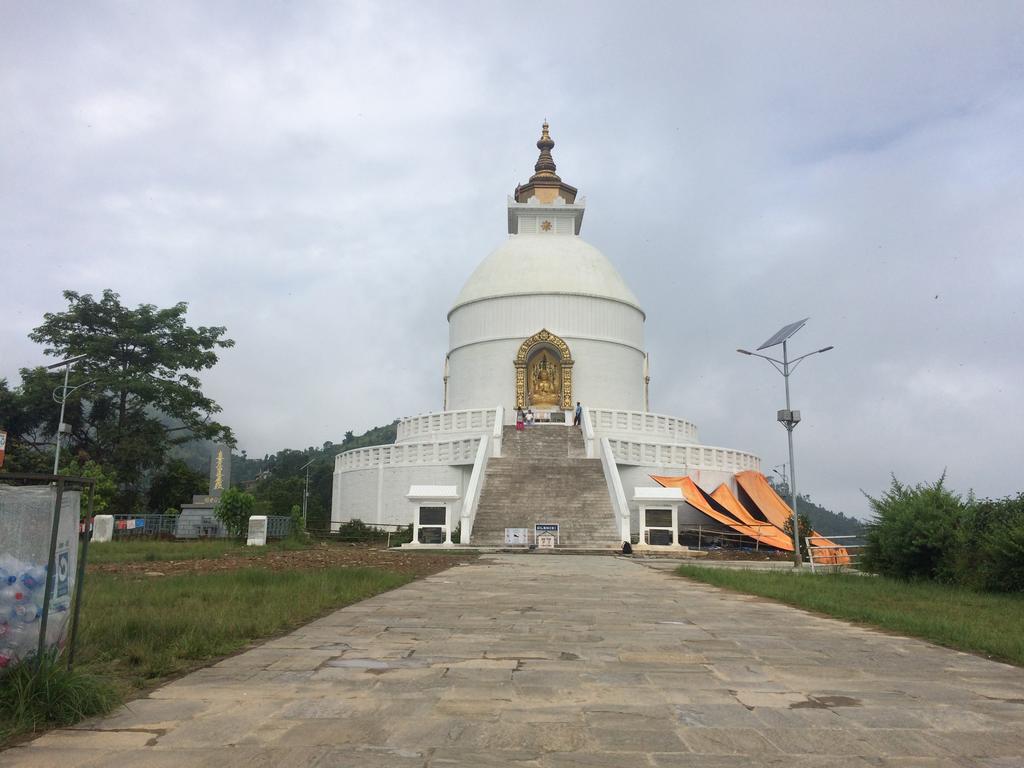 Hotel Blue Heaven Pokhara Ngoại thất bức ảnh